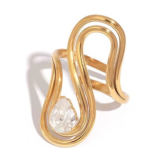 18K Gold Plated Adjustable Cubic Zirconia Ring - Picture 4 of 6